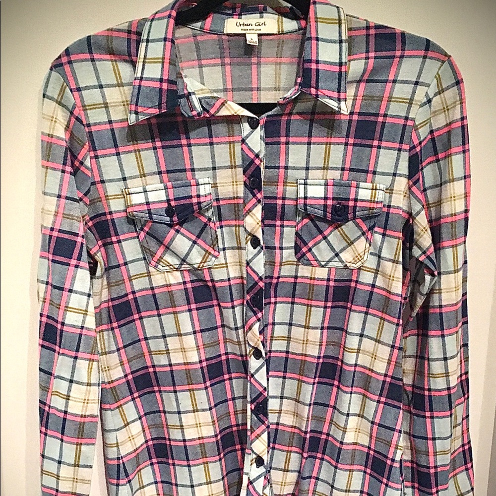 Junior’s Urban Girl Long Sleeve Button Up Top